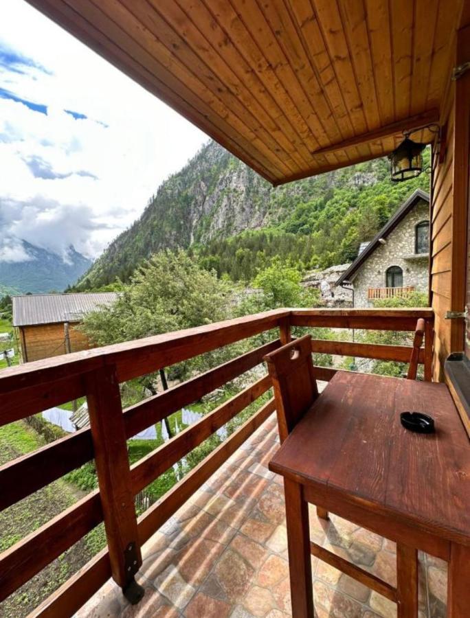 Residence: Quku I Valbones Valbone