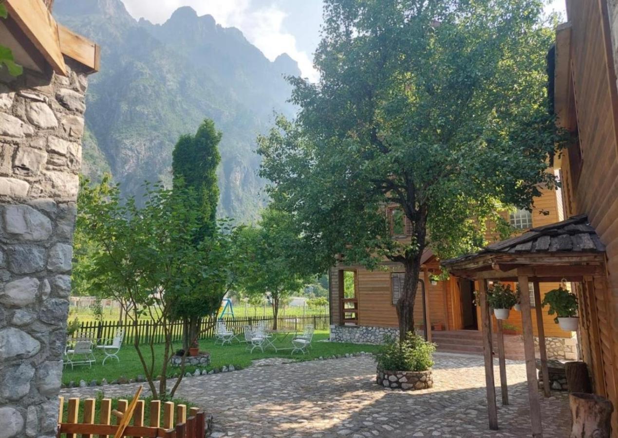 Pensjonat Residence: Quku I Valbones *