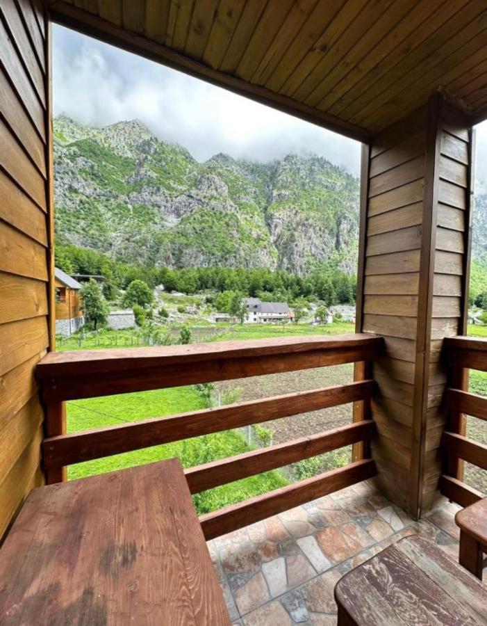 Pensjonat Residence: Quku I Valbones